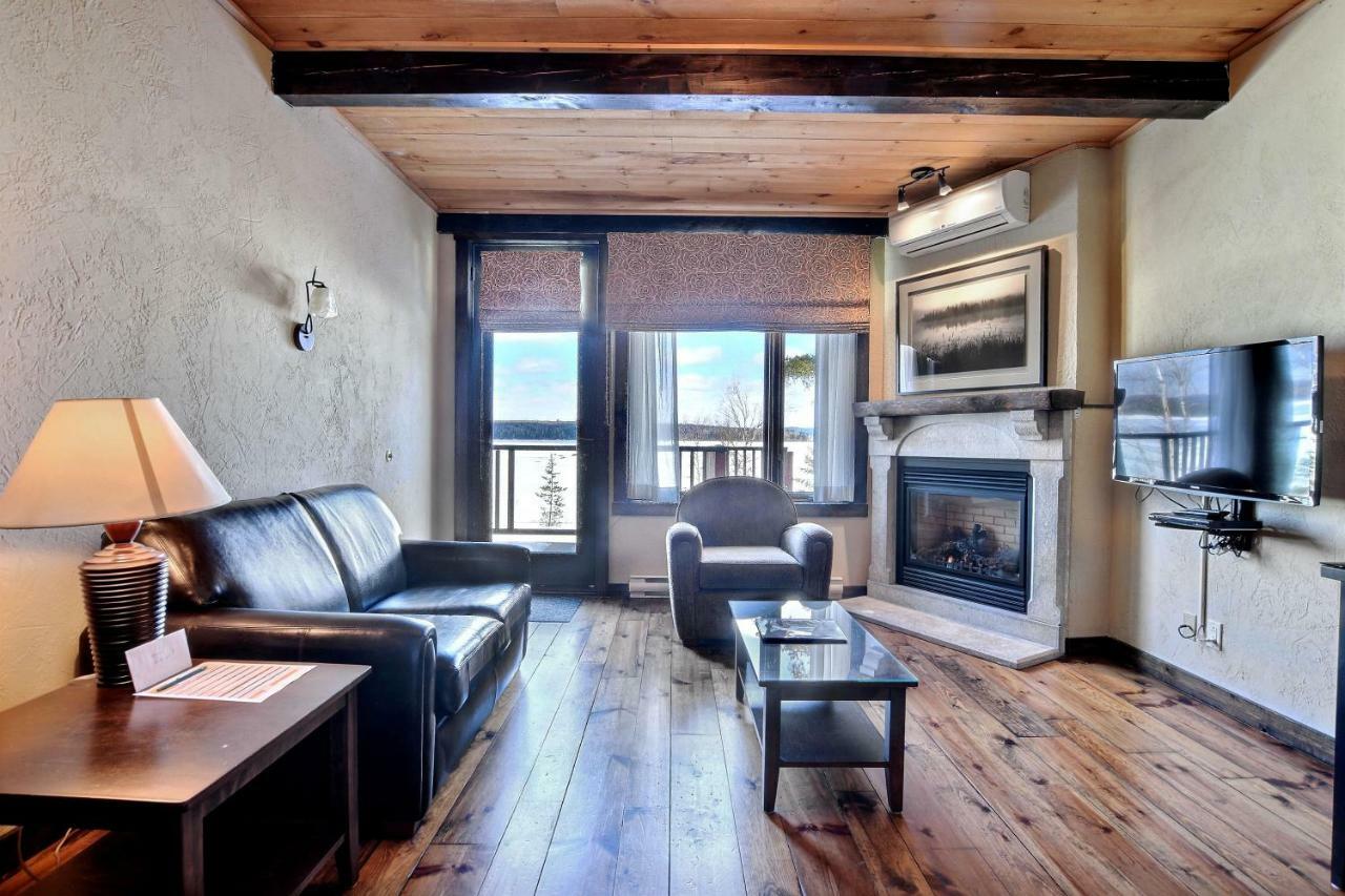Les Condos Du Lac Taureau- Rooms & Condos Saint-Michel Екстериор снимка
