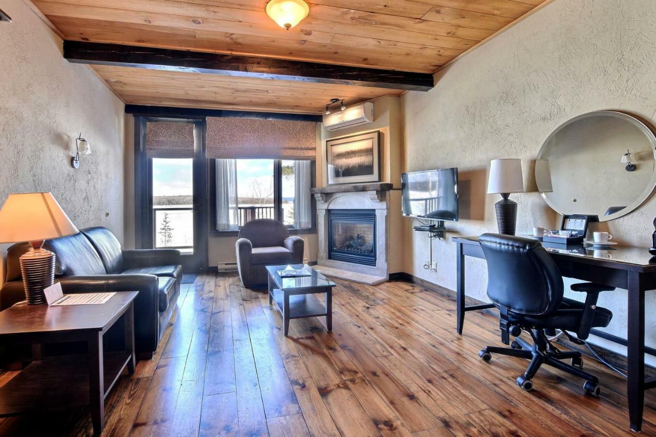 Les Condos Du Lac Taureau- Rooms & Condos Saint-Michel Екстериор снимка