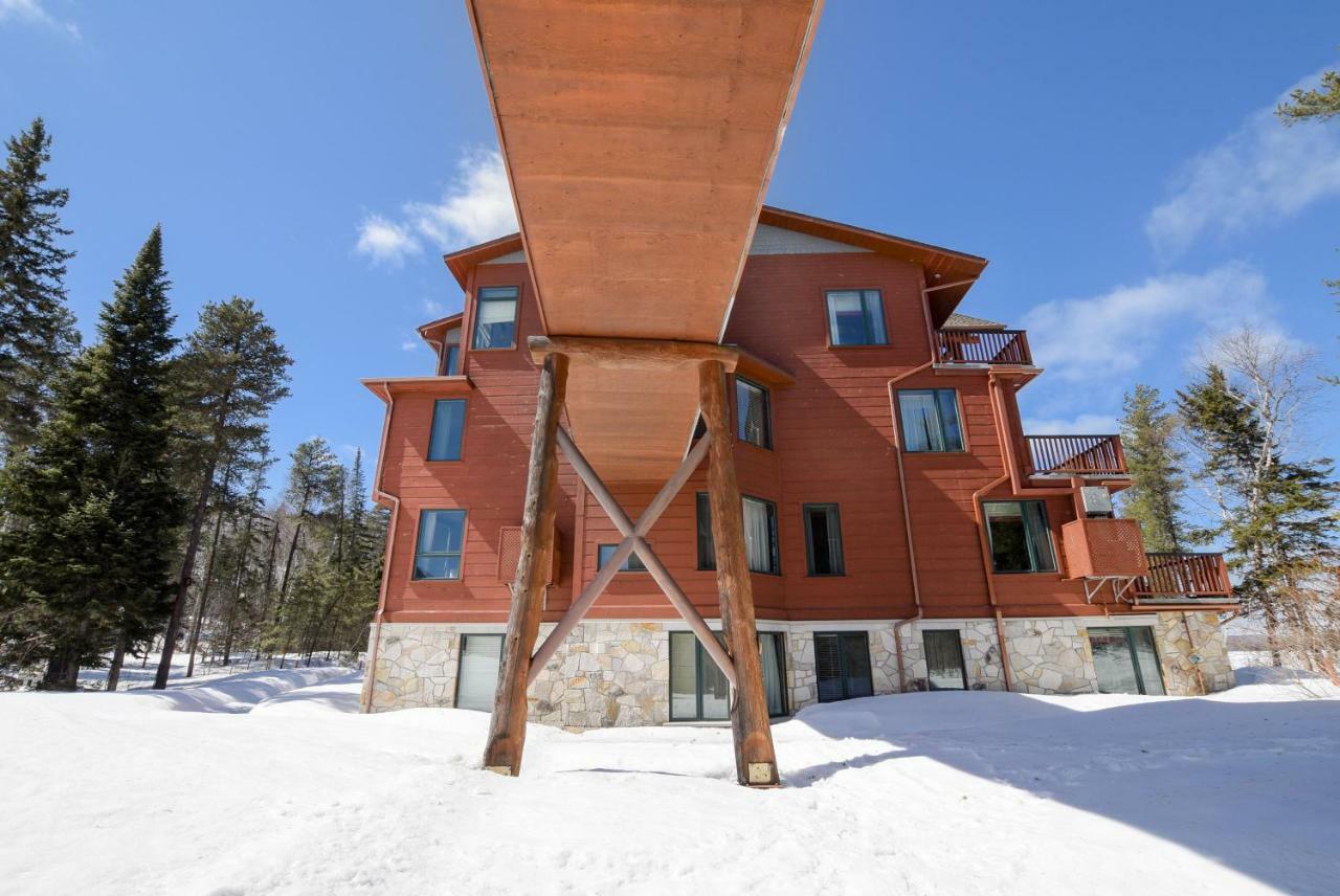 Les Condos Du Lac Taureau- Rooms & Condos Saint-Michel Екстериор снимка