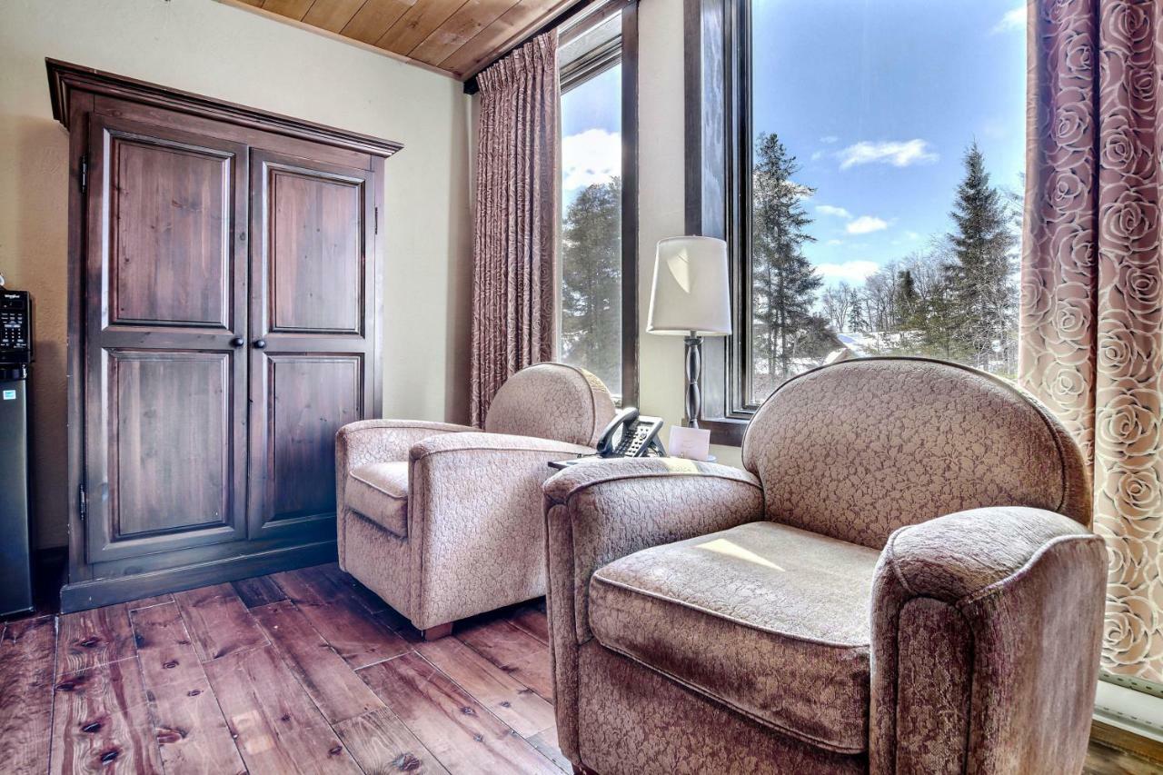 Les Condos Du Lac Taureau- Rooms & Condos Saint-Michel Екстериор снимка